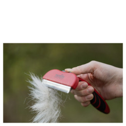 PEIGNE POUR LA MUE ROUGE PREMIERE